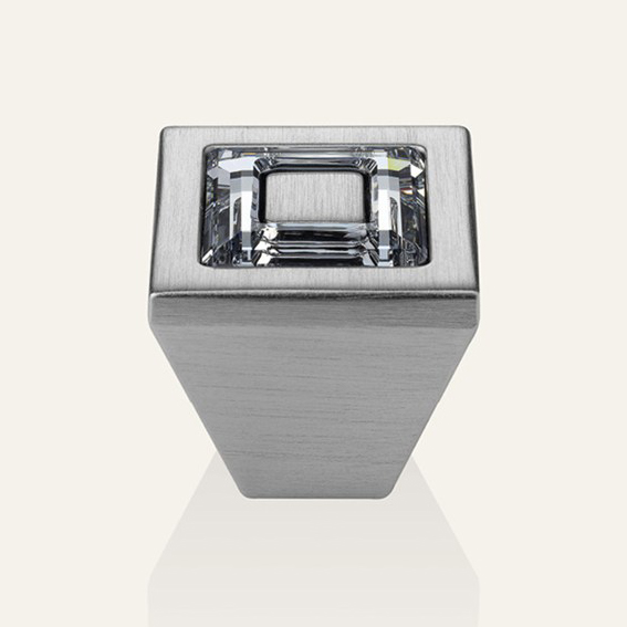 Bouton de meubles Linea Cali Anneau de cristal PB avec des cristaux Swarowski® chrome satiné