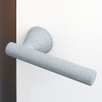 Poignée Alba en chrome poli et satiné pour porte, design Rosette Fabriqué en Italie, Colombo Design