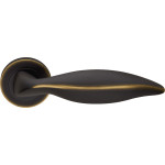 Poignée Linea Calì Delfino pour Porte Classique en Laiton avec Rosace