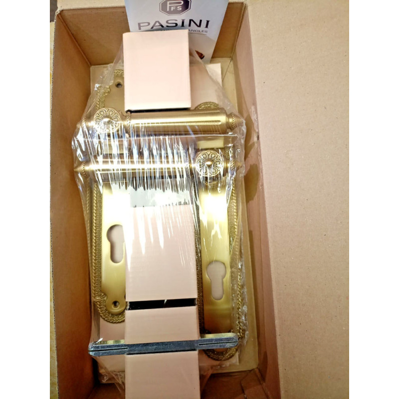 Patrizio Classique PFS Pasini pour Poignée de porte en laiton sur la plaque