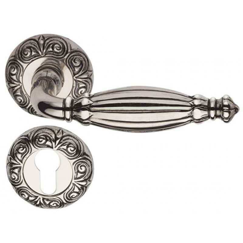 Queen Classique PFS Pasini pour Poignée en laiton avec avec Rosette ronde