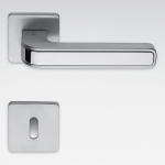 Poignée Alba en chrome poli et satiné pour porte, design Rosette Fabriqué en Italie, Colombo Design